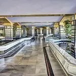 Diamante Benalbeach 320 بينالماذينا